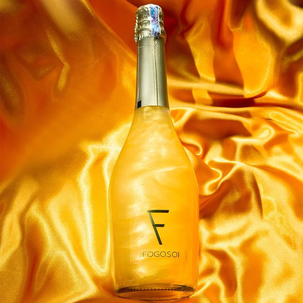 sparkling-fogoso-oro-3_b4030f4024c8448c98a6ffbcf1f10188_1024x1024 ruou-vang-sui